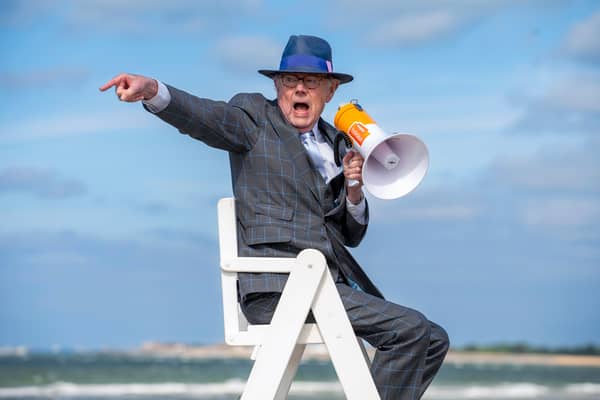 From noisy kids to smokey barbecues, these are the top 20 biggest bugbears at the beach