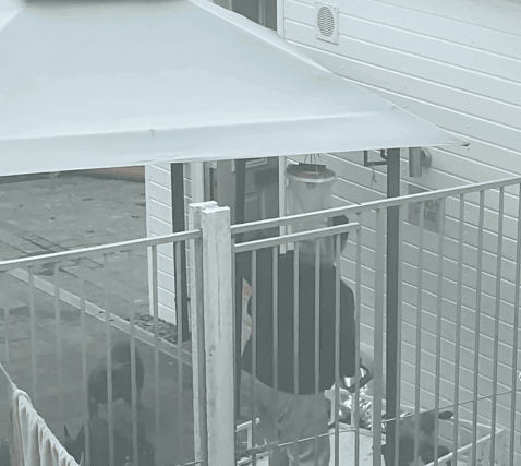 Elizabeth Perrin (Date of birth: 04.08.1972), of Thorncliffe Avenue, and Trevor Hague, (date of birth: 22.03.1973) of Town Lane, both Dukinfield, Greater Manchester, were prosecuted after an RSPCA inquiry.