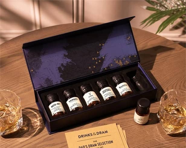 The selection box contains six premium whiskies