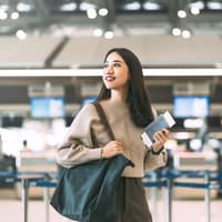 Christmas flights from the UK fall by up to 39 percent as KAYAK reveals festive fare savings