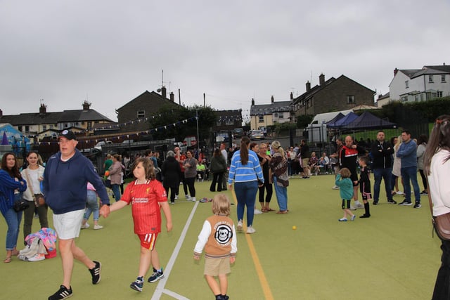 Threeways Community Association held a very successful festival ending with their Family Fun Day which had crowds all day long. INNR3521