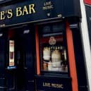 Charlie's Bar
