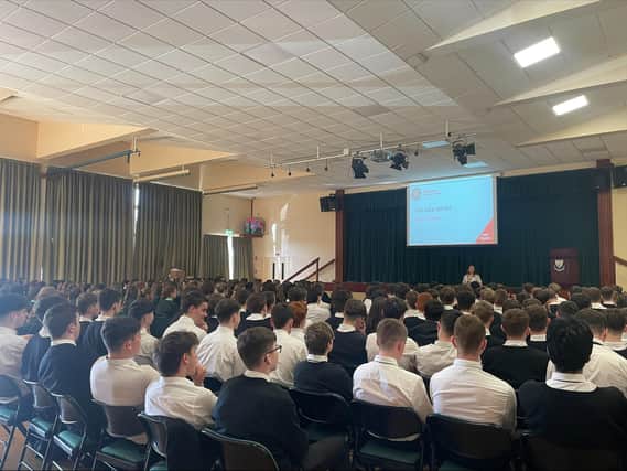 Pictured at the PCSP Road Safety event which was organised in collaboration with the Northern Ireland Fire and Rescue Service (NIFRS) are pupils from the Sacred Heart Grammar School and The Abbey CBS Grammar School. Held on Wednesday, 9 April, over 250 students attended the ‘Your Choice’ presentation, a hard-hitting educational talk that focused on the dangers of distractions while driving, driving under the influence, and the use of mobile phones behind the wheel.