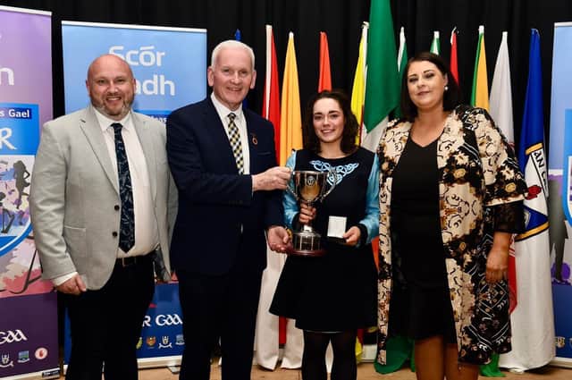 Mayobridge's Eimear Magee won gold in the Ulster Scór Final solo singing competition.
