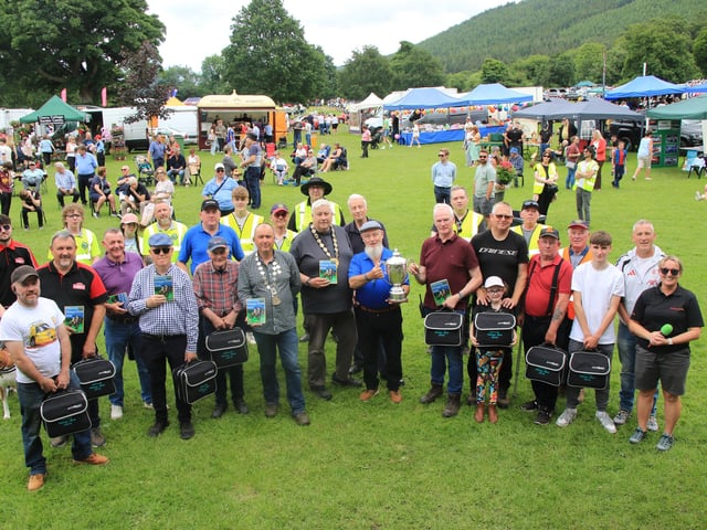 Winners from various sections pictured with volunteers, Thomas Braham, President of Newry Lions Club, Council Chairperson Councillor Glyn Hanna, and Gareth Fitzgerald, Chairperson of Kilbroney Vintage Show Committee. Congratulations to all winners and to the committee on a fantastic show. INNR2534