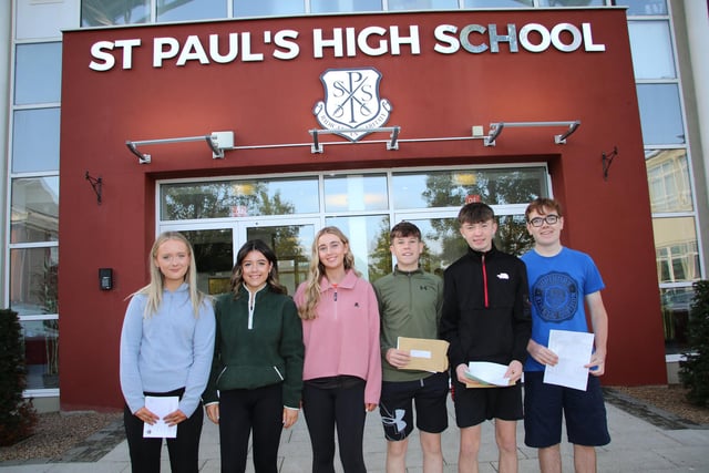 Kayla Callaghan, Ellie Entwistle, Katie McArdle, Niall O'Hagan, Conor Murphy and Conor Turley delighted with their GCSE results. INNR3436
