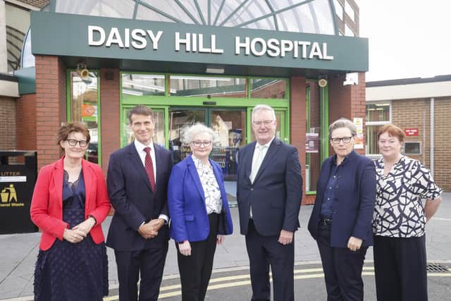 Dr Maria OKane SHSCT CEX, Dr Stephen Austin SHSCT Medical Director, Dr Lourda Geoghegan, Deputy Chief Medical Officer, DOH, Minister Mike Nesbitt, SHSCT Chair Eileen Mullan, Mary Burke, Chief Operating Officer, Daisy Hill Hospital