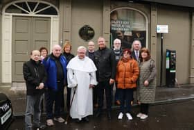 James McArevey Chairperson Newry Maritime Association with Fr. Tumilty, Ian Noble great, great Grandson of the Late Captain John Quinn who proudly unveiled the Commemorative Plaque with members of Newry Maritime Association. INNR4537