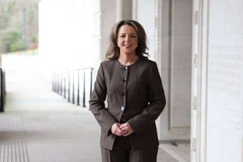 Minister Liz Kimmins